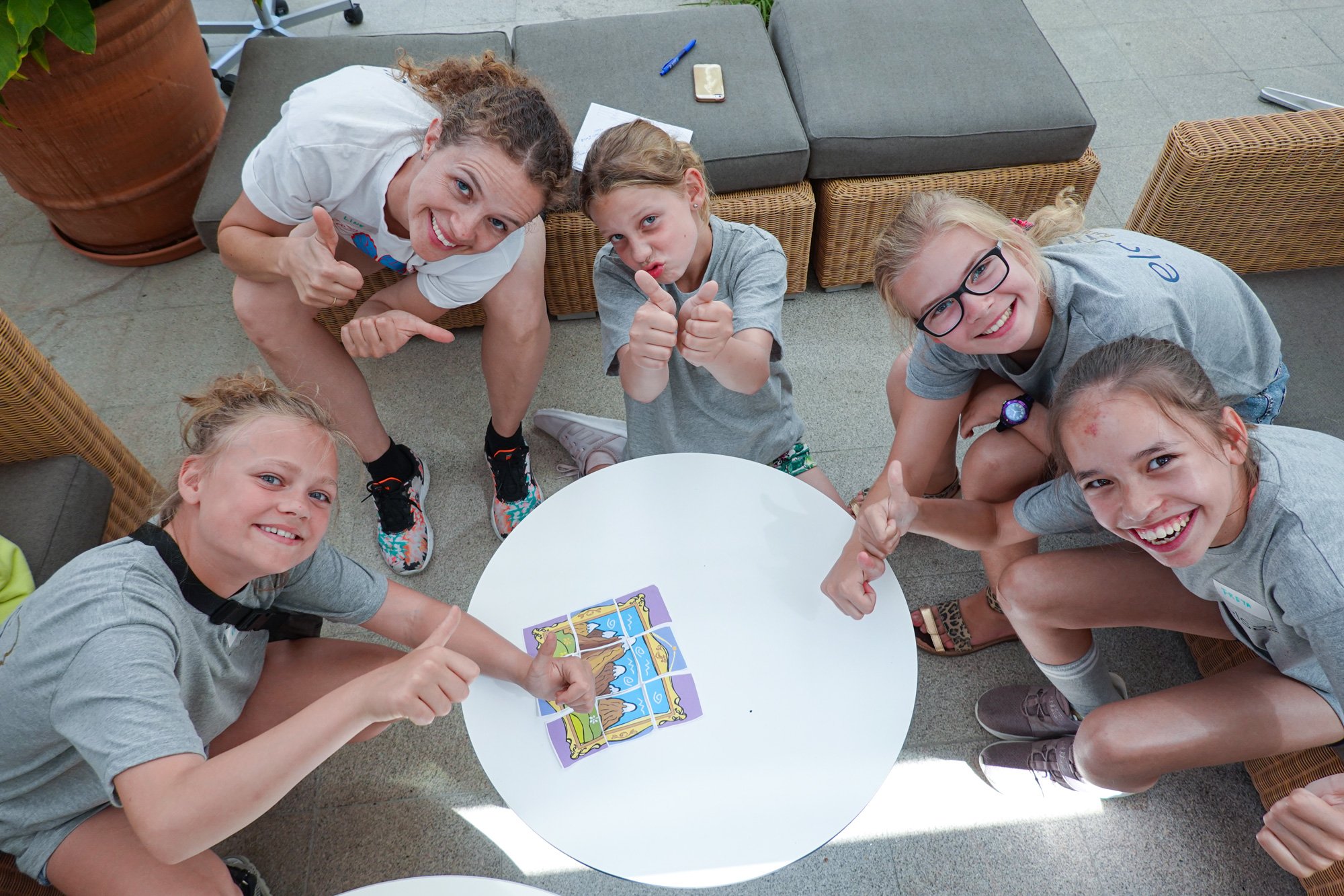 Sommercamp Thumbs Up Web