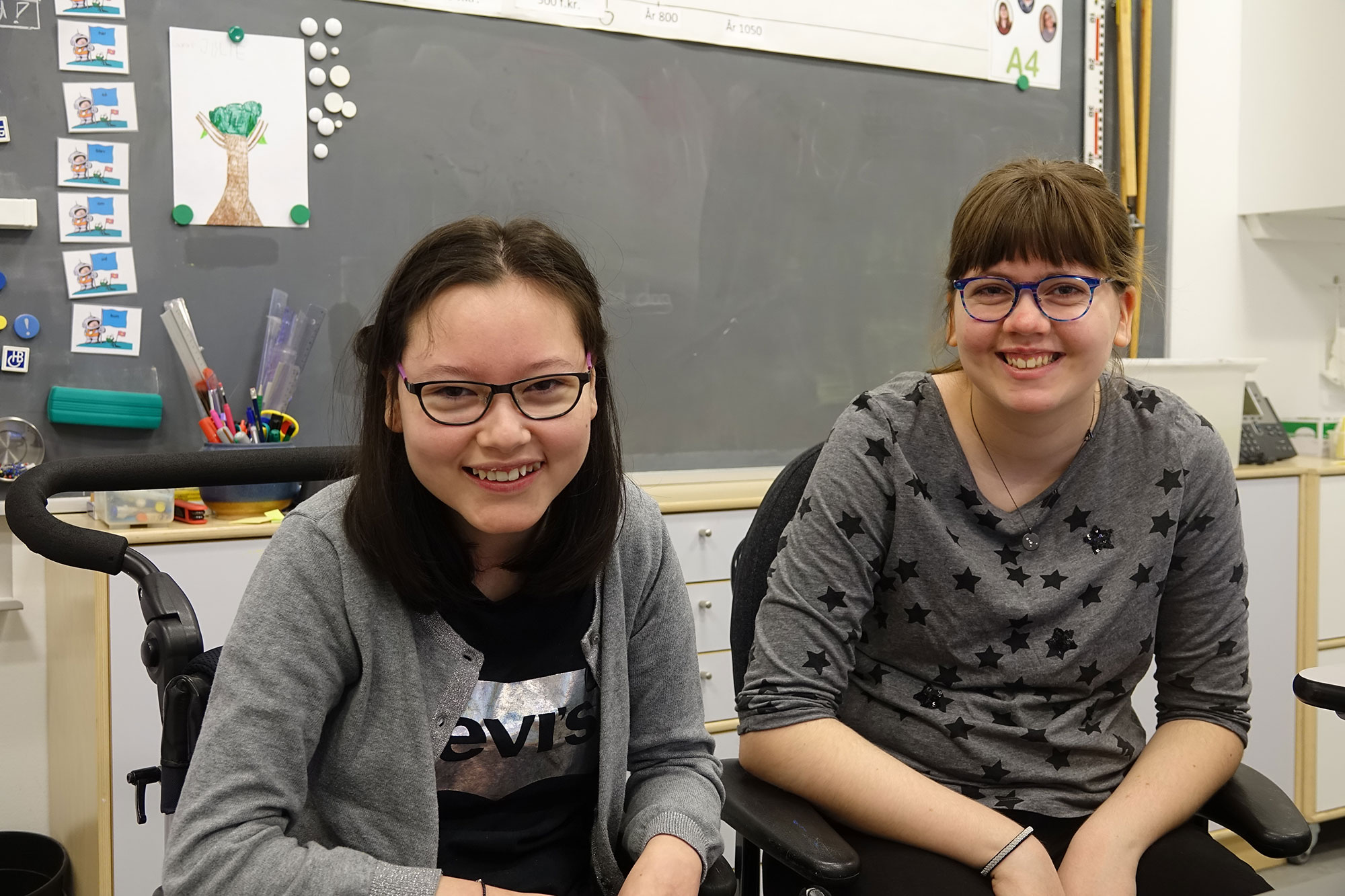 Laura og Maya er børn med cerebral parese på Geelsgårdskolen