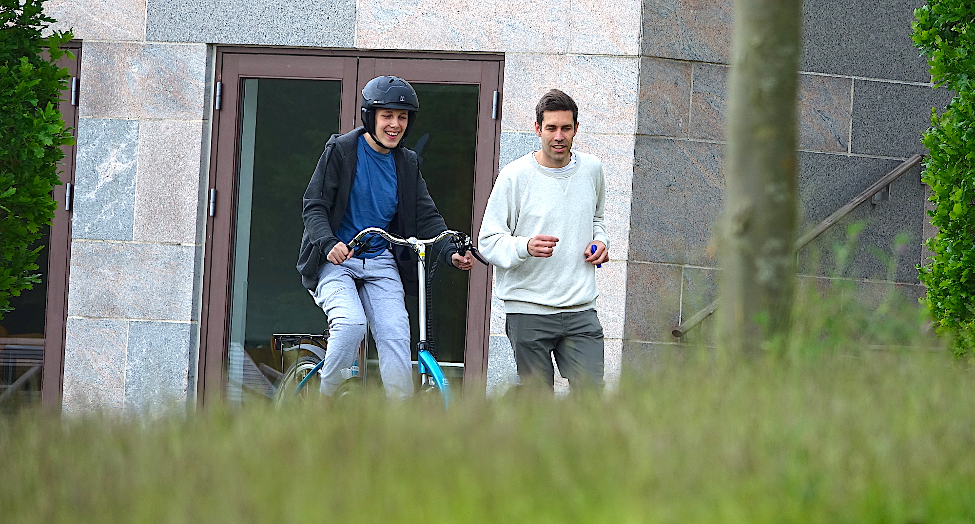 Bohdan Hans Haven Græs WEB