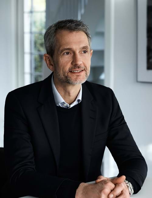 Jacob Hu Bertz 085 Low