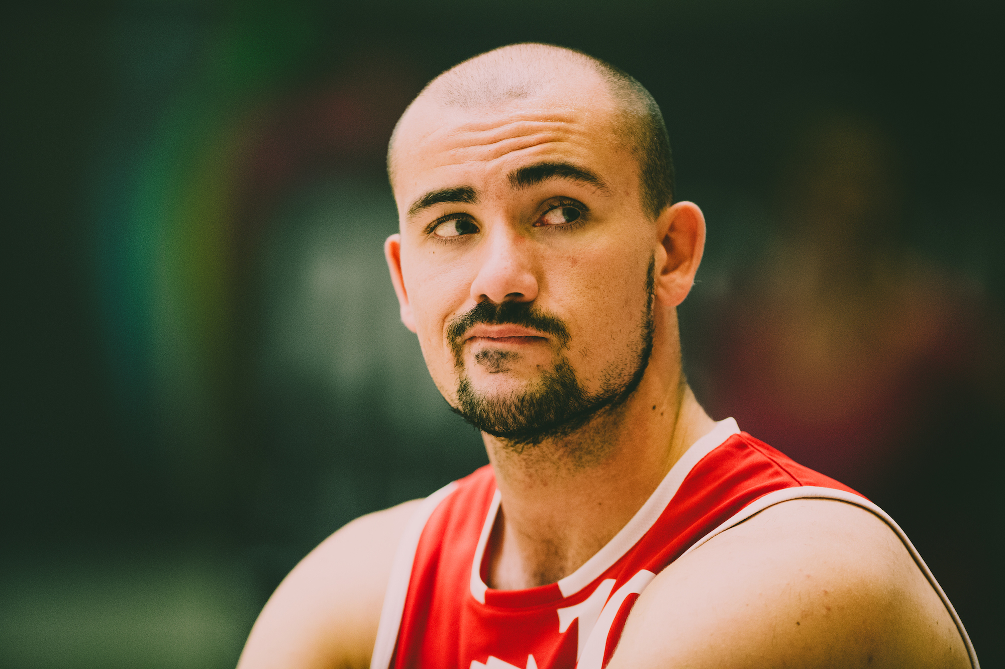 Sebastian Frederiksen tæt på under kamp - foto af leesfoto.net